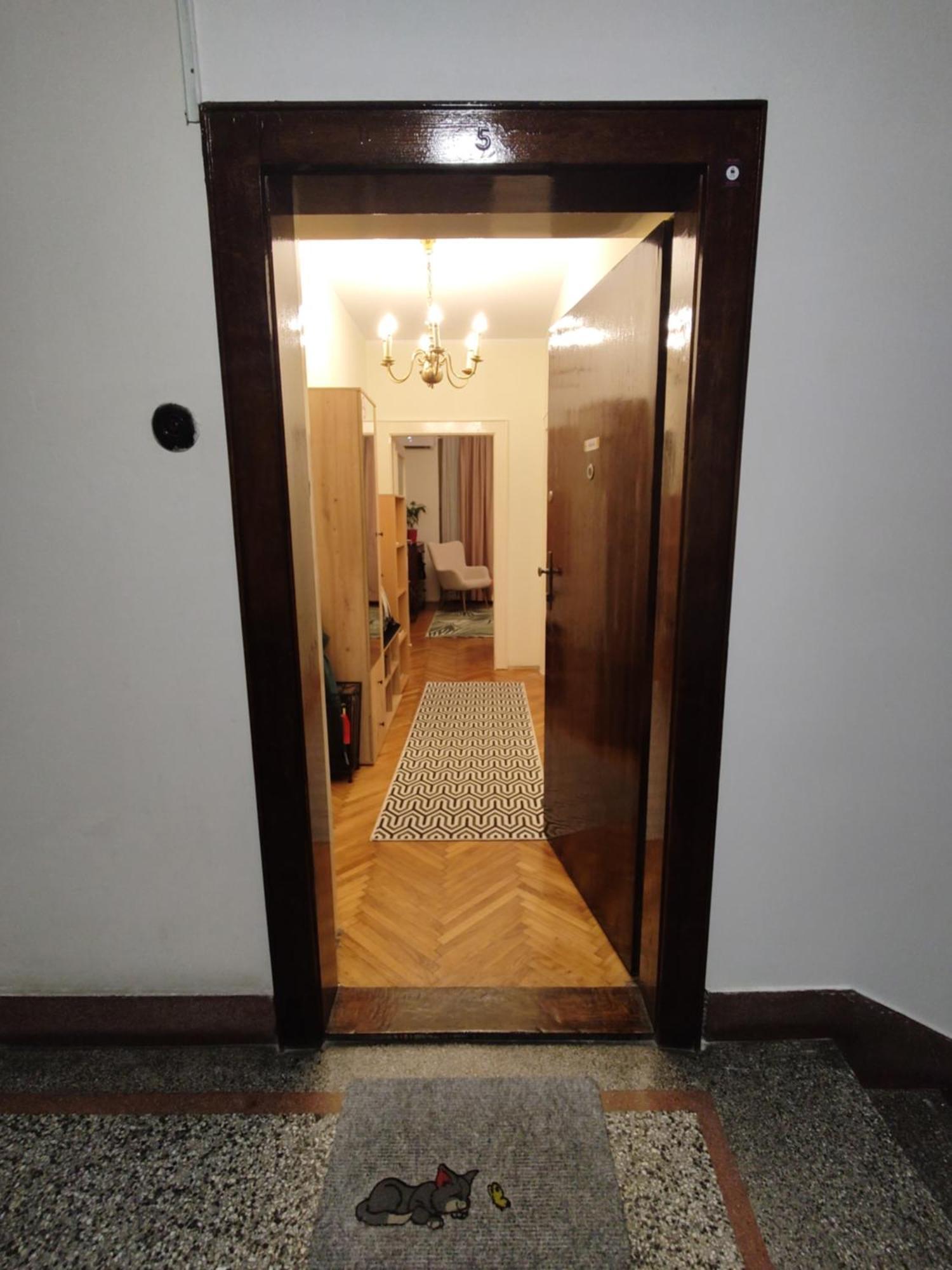 Bgholik Studio Apartment Belgrade Exterior photo